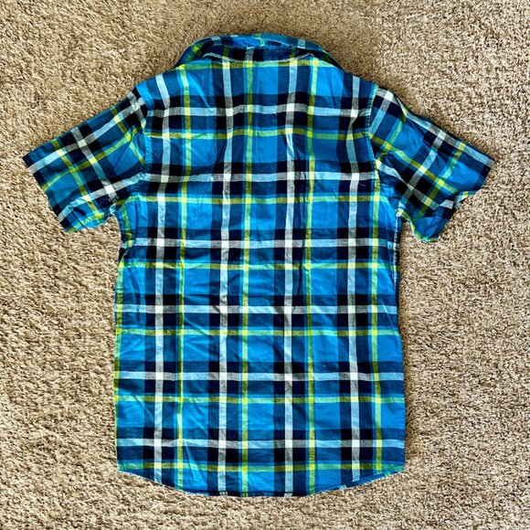 Cat & Jack Boys’ Blue Plaid Button-Down Shirt | Size Large | Excellent Condition - Picture 4 of 4